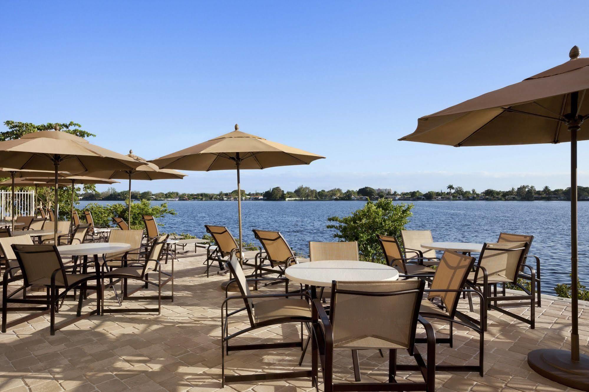 Cambria Hotel Miami Airport - Blue Lagoon Luaran gambar